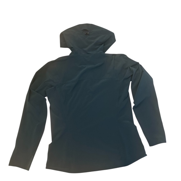 Arc'teryx Sigma SL Anarok Women’s Medium NWT! Labyrinth - Expired Item & Color! - Picture 4 of 10